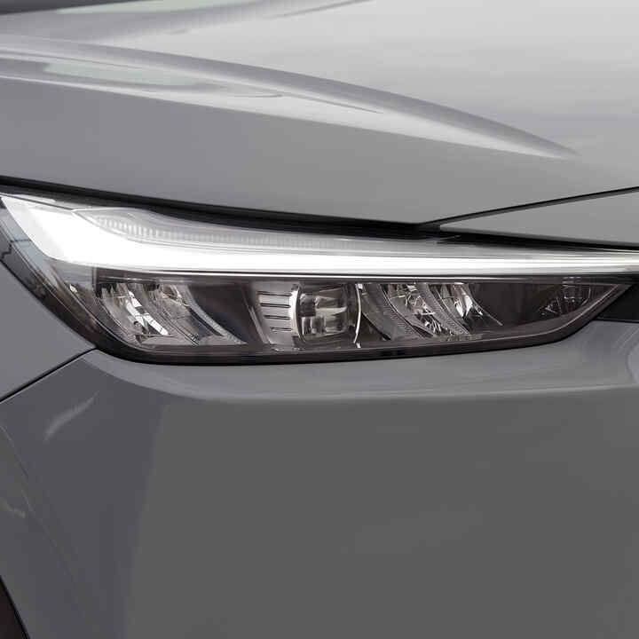 Detailný záber na predný svetlomet HR-V. 